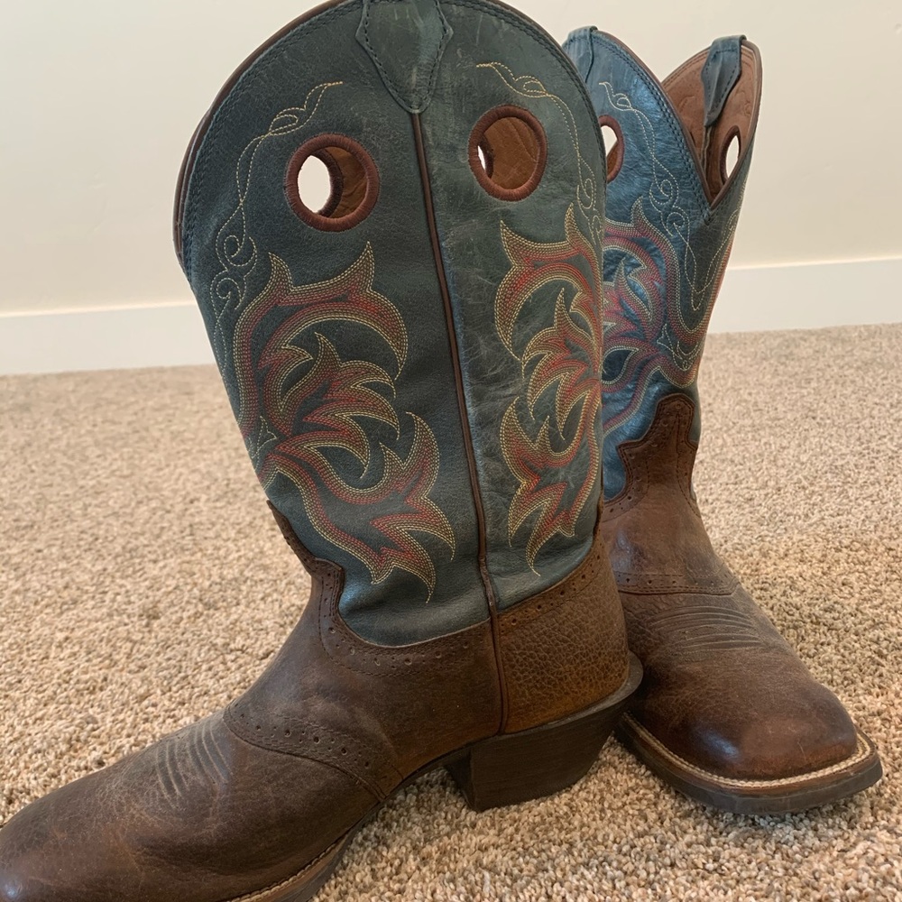 Justin Cowboy Boots